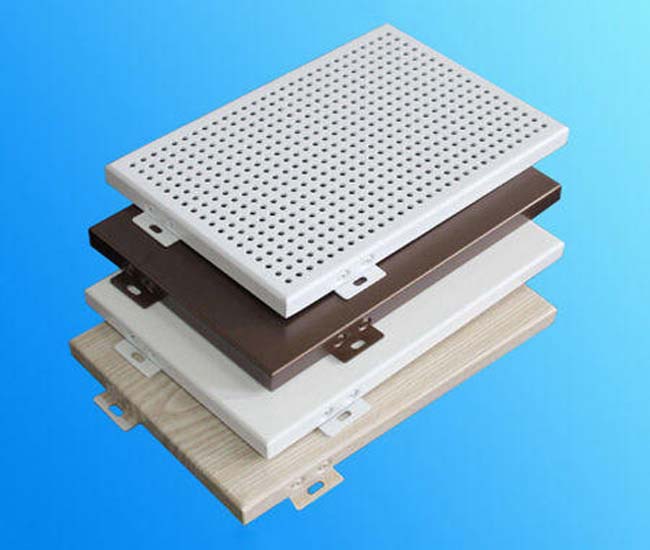 氟碳铝單(dan)板