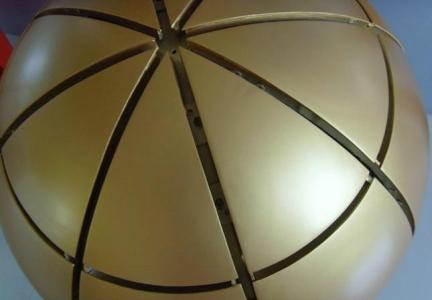 双曲氟碳造(zao)型铝單(dan)板